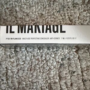 IL MAKIAGE Flawless Concealer in Shade 2.5